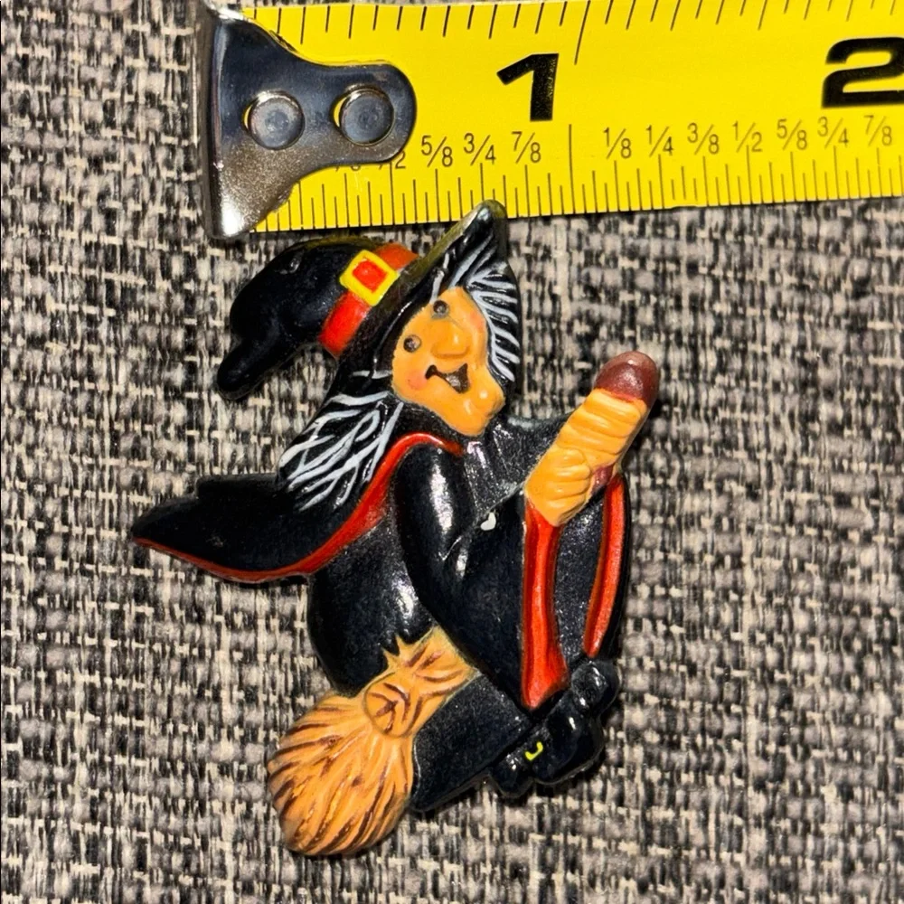 Vtg Hallmark Pin Set Halloween Witch Thanksgiving Turkey Christmas Tree Brooches